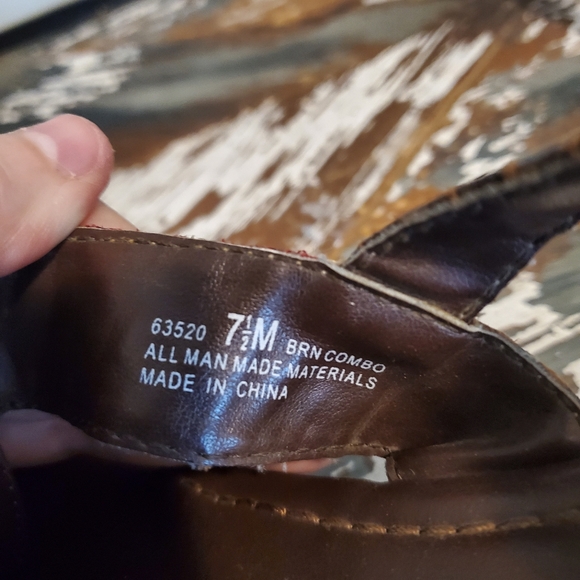 Maurices Sandals Patchwork Animal Print T Strap Ankle Buckle 7.5 - Picture 8 of 10